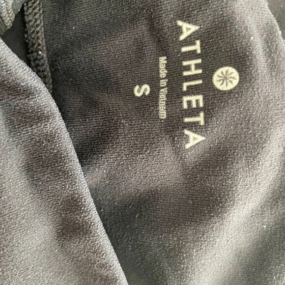 Atleta crop capri leggings Sz small black sporty work out yoga Gym - Picture 9 of 9